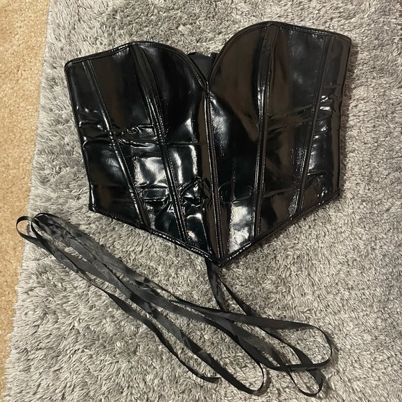 Corset Top - Picture 1 of 1